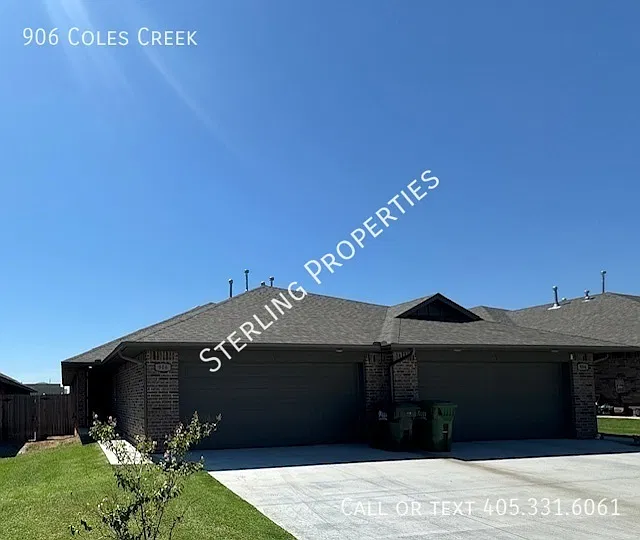3 bed, 1300 sqft, $1,495 — Photo 2