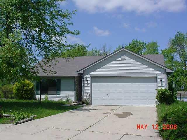 1st image of 3732 Foxtail Dr