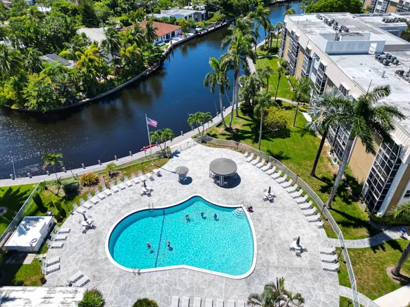 3050 NE 16th Avenue #706, Oakland Park, FL 33334