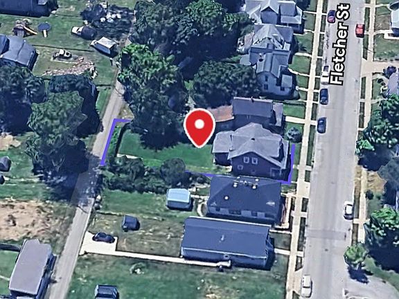 2nd image of 2202 Fletcher St