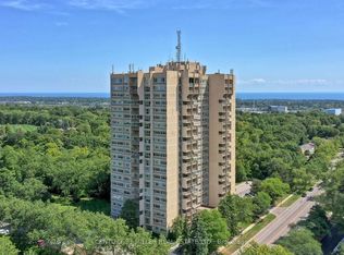1359 White Oaks Blvd #804, Oakville, ON L6H2R8
