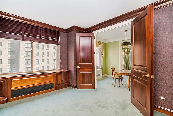 Rented by Compass | media 12