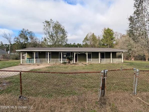 14106 Lavelle Dr, Gulfport, MS 39503
