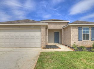 1057 Chachalaca Ct, Seguin, TX 78155