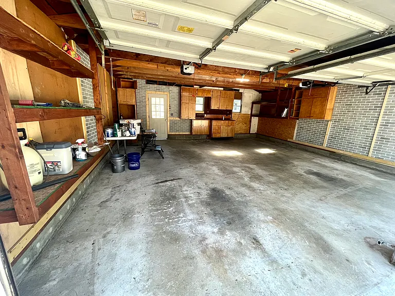 329 Hancook Rd — Photo 19