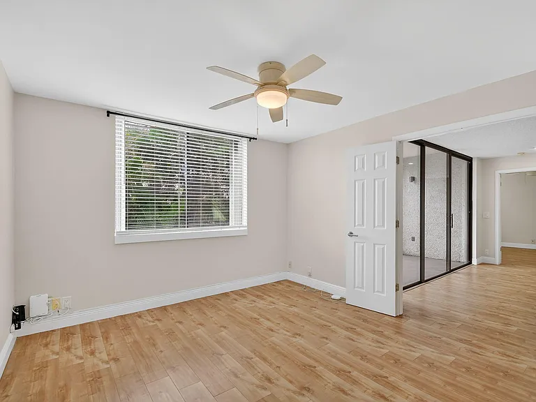4080 Tivoli Ct #206 — Photo 20