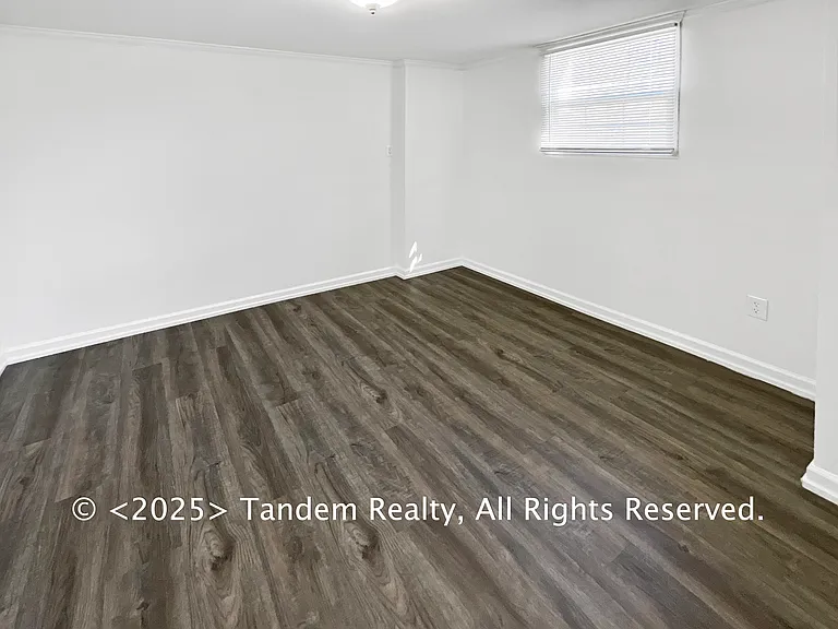 5049 Brevity Ln #5049 — Photo 15