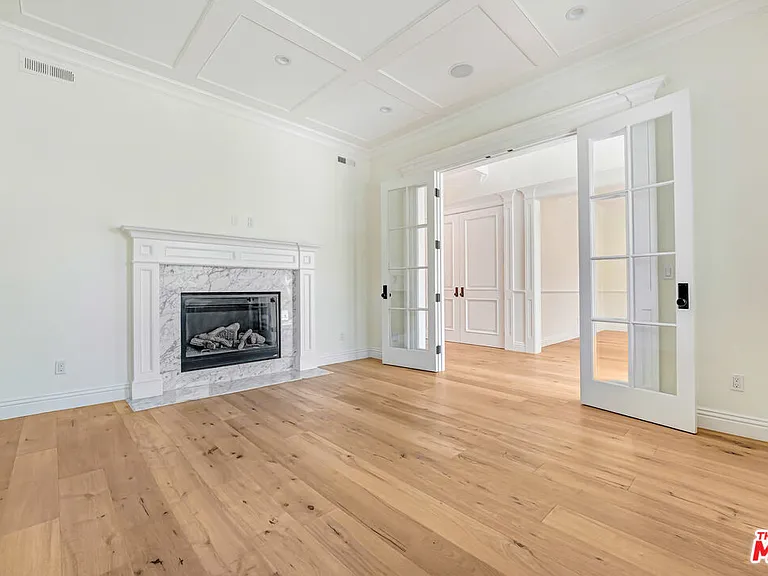 11540 Clover Ave — Photo 16