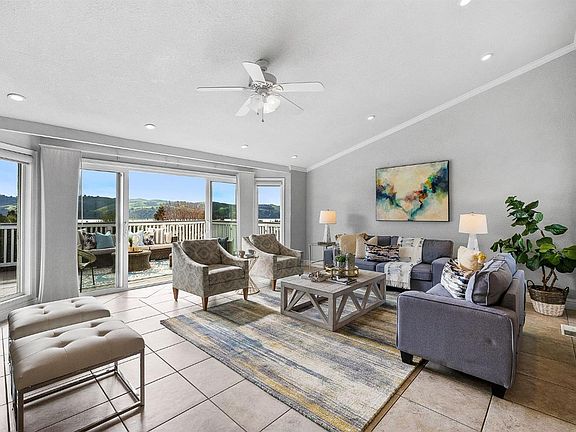 4th image of 265 Carquinez Court