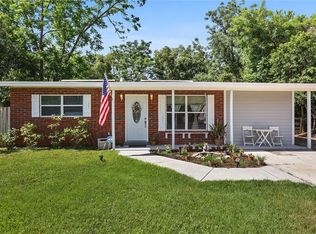 60 E 1st St, Chuluota, FL 32766