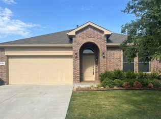 9104 Edenberry Ln, Fort Worth, TX 76179