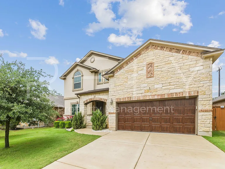 240 Cross Timbers Dr — Photo 3
