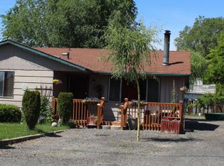 1810 S 8th Ave, Yakima, WA 98902