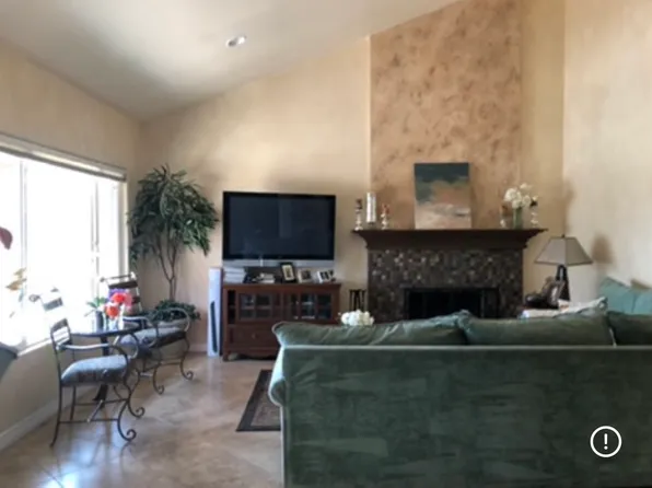 18351 Lisa Ln, Huntington Beach, CA 92646