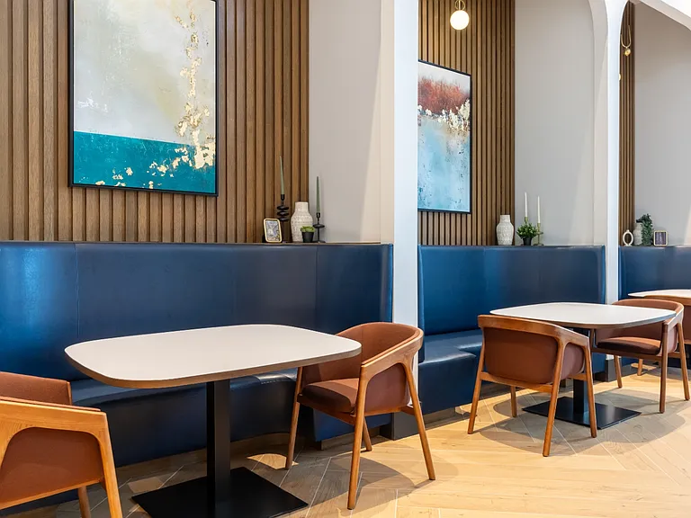 Momentum Midtown — Photo 24