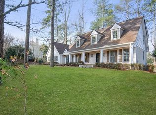 300 Hunters Trace Cir, Sandy Springs, GA 30328