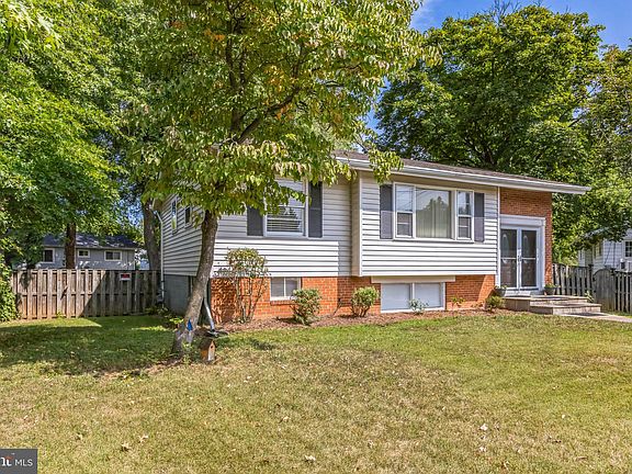 2nd image of 7502 Mahoney Dr
