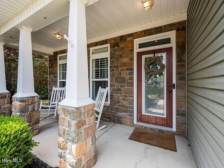 167 Old Millstone Lndg — Photo 3
