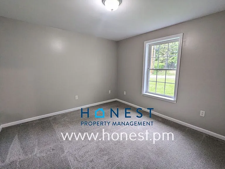 5 Crooker St #2 — Photo 27