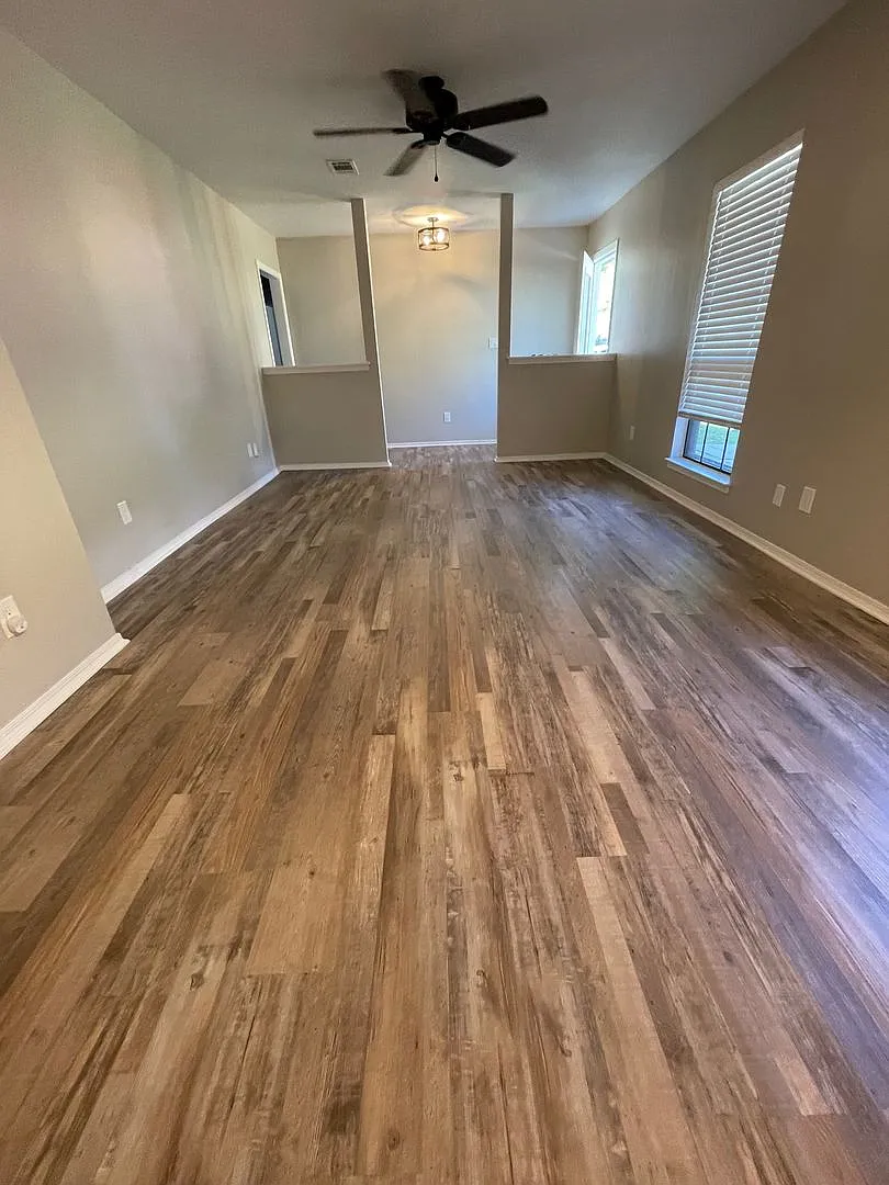 Beautiful Upgraded Home in Northeast Pensacola - Northpointe Subdivision — Photo 3