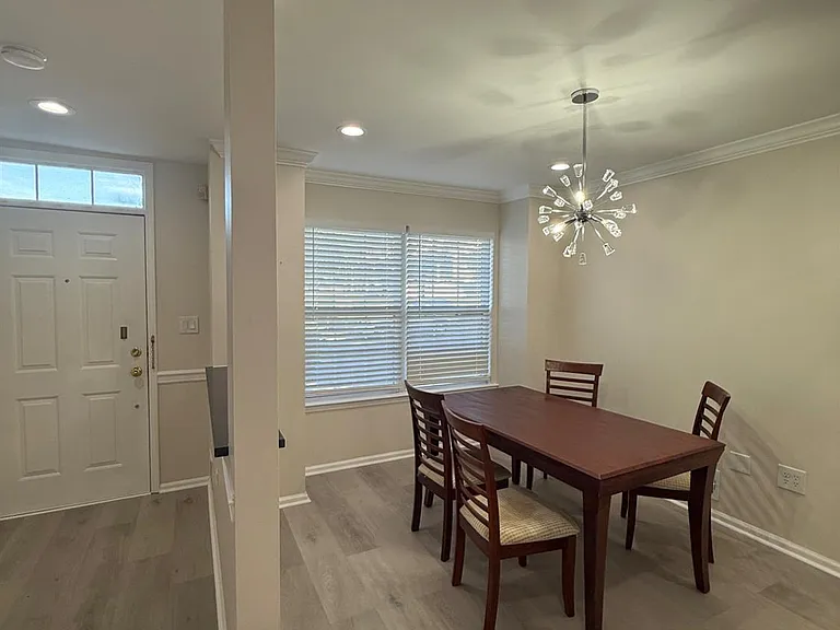 1 Boehm Dr — Photo 6