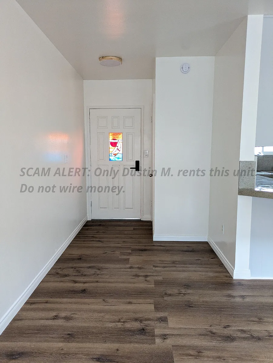 Building Photo - 144 Monterey Blvd #C