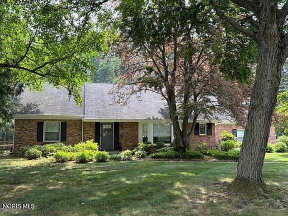 2nd image of 4919 Forest Hill Dr
