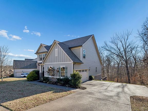 2nd image of 6820 Falls Ridge Ln