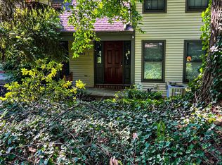 1193 Draymore Ct, Hummelstown, PA 17036