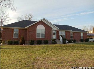 833 Greenbriar Rd, Mount Washington, KY 40047