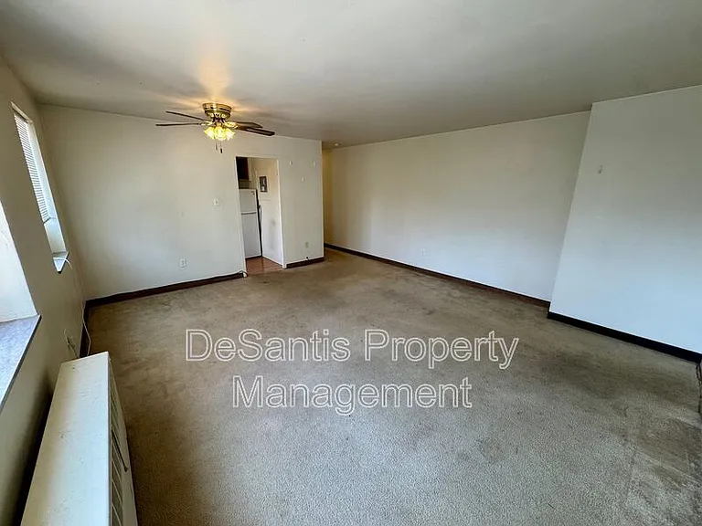816 Perry Hwy #29 — Photo 6