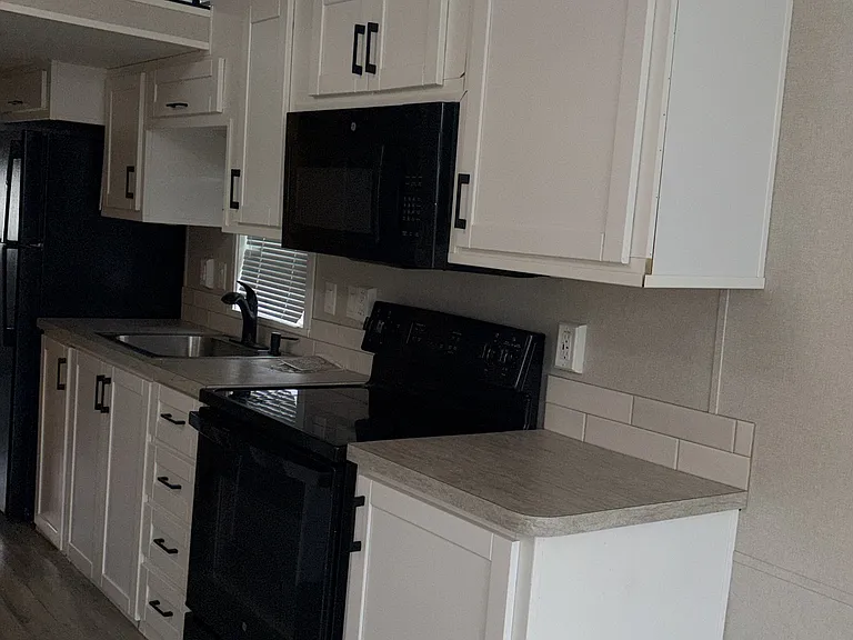 47 Grassy Lake Cir — Photo 6