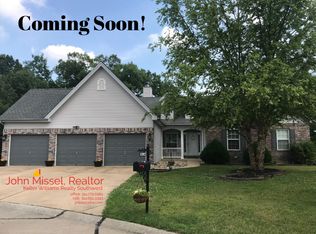 5202 Romaine Spring Dr, Fenton, MO 63026