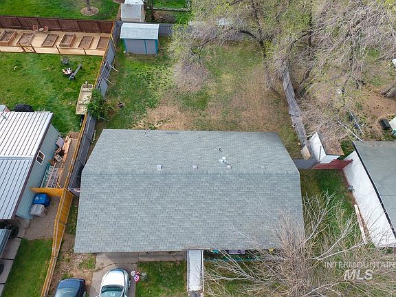 5th image of 1045 E 16th N