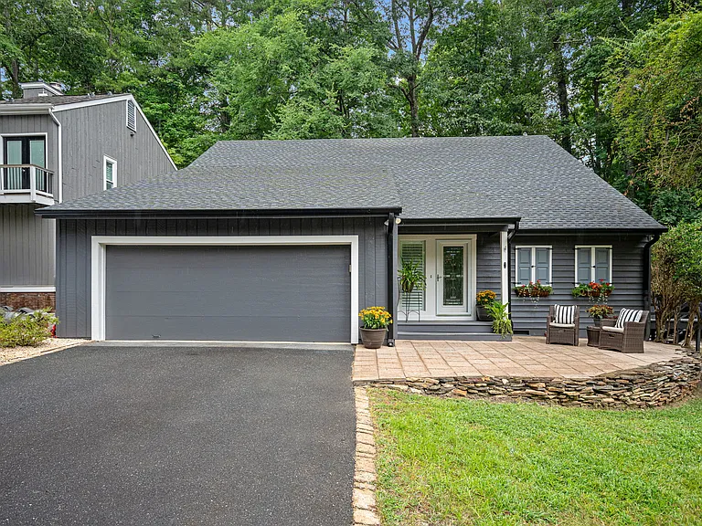 3 Turtle Ln — Photo 1