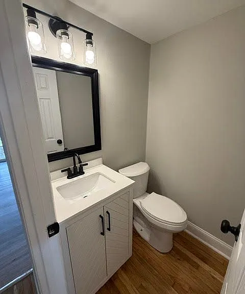 1777 Aberdeen Cir — Photo 7