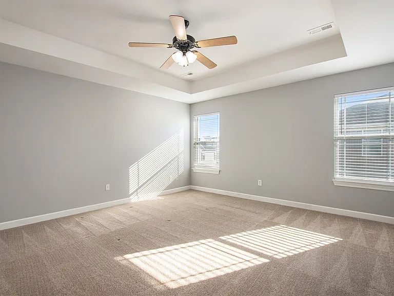 University Park TownHomes - 16478 — Photo 3