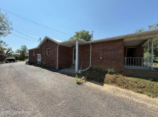 552 W Elm Rd, Radcliff, KY 40160
