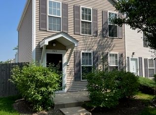 765 Serendipity Dr, Aurora, IL 60504