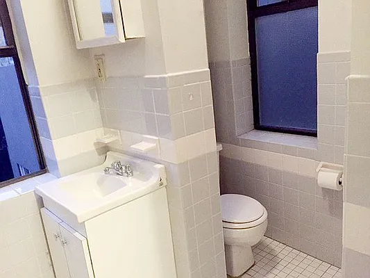 Rented by AJ Clarke | media 17