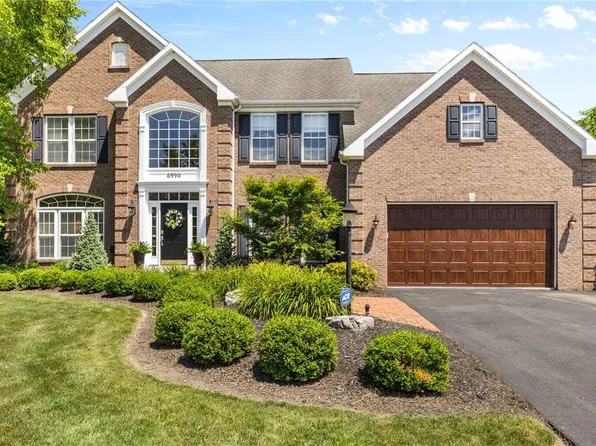 6990 Royce Cir, Victor, NY 14564