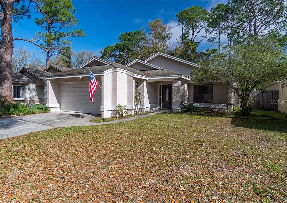 1st image of 329 Canoe Trail Ln