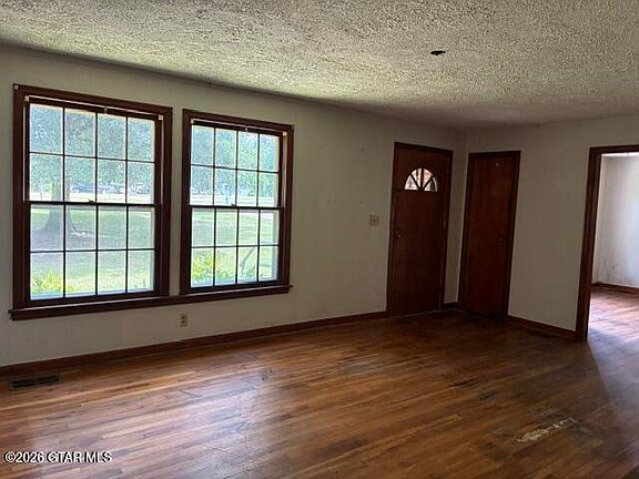 2nd image of 20810 Highway 50 W