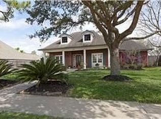 1713 White Wing Cir, Friendswood, TX 77546