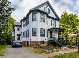 59 Oakdale St, Portland, ME 04103