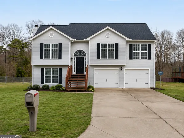 197 Ridgeland Dr, Maysville, GA 30558