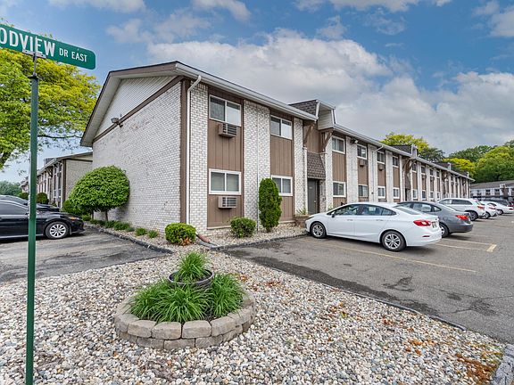 2nd image of 3-7515 Woodview St APT 3