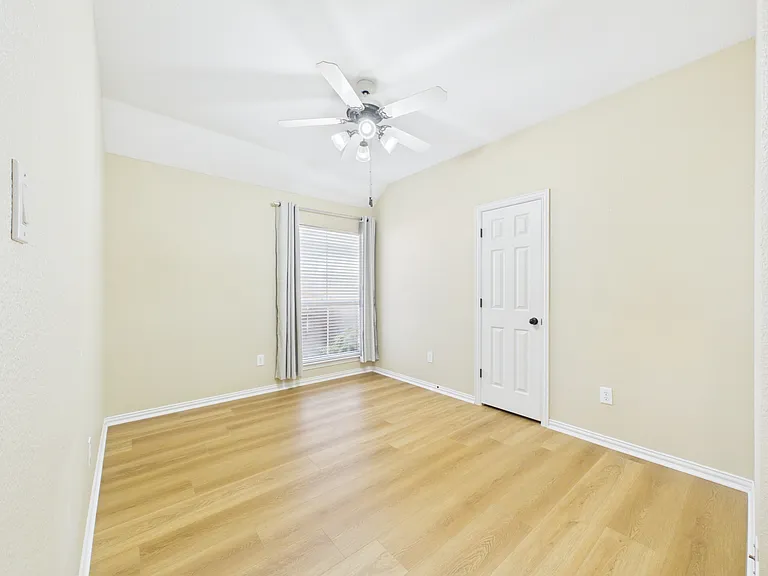 2208 Sagebrush Dr — Photo 24