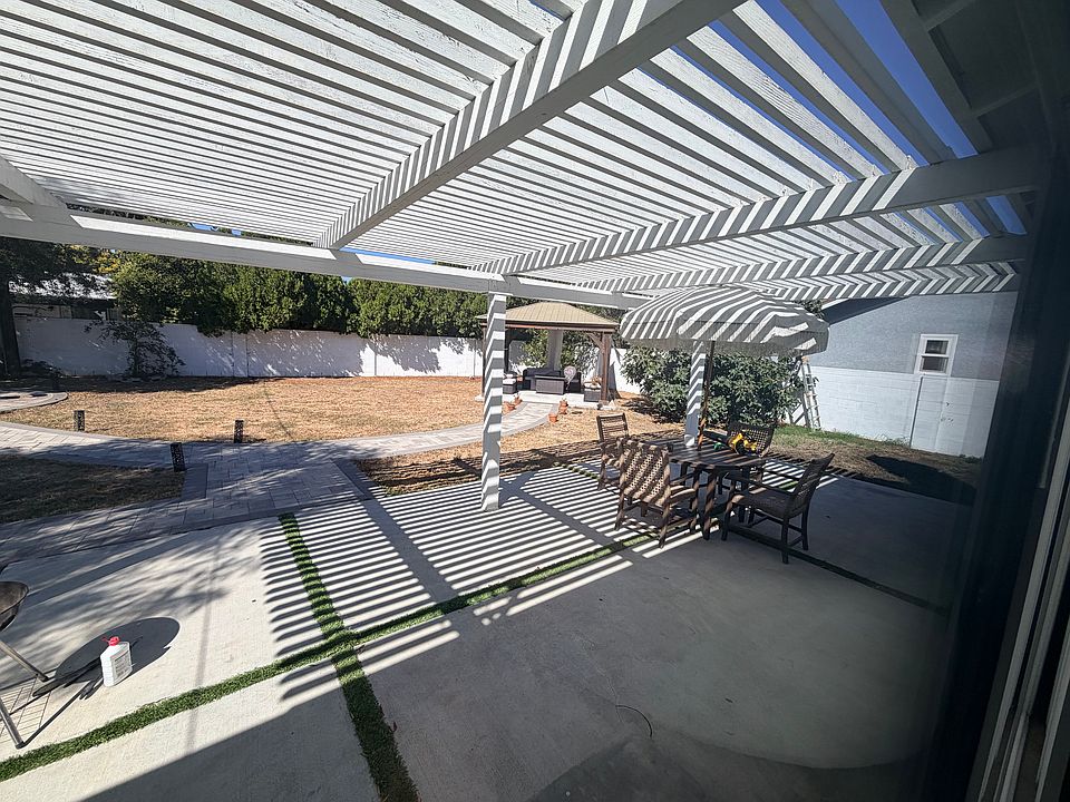 2nd image of 8035 Farralone Ave