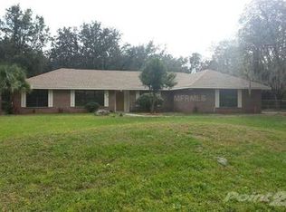 903 Arrowhead Ln, Brandon, FL 33511